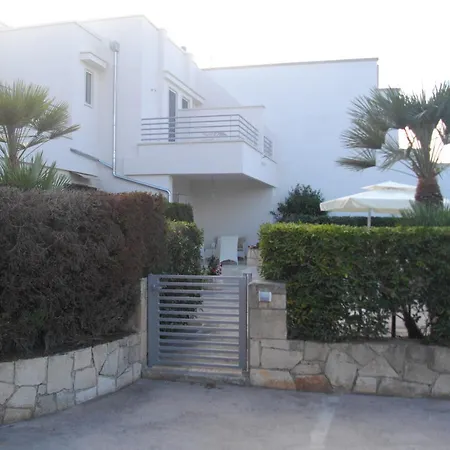 Cinzia توري سانتا سابينا