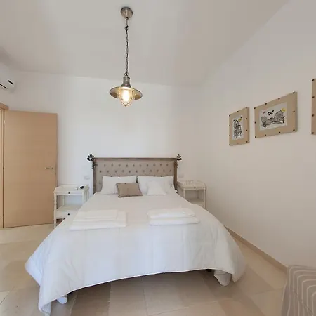 Bed & Breakfast Cinzia Torre Santa Sabina
